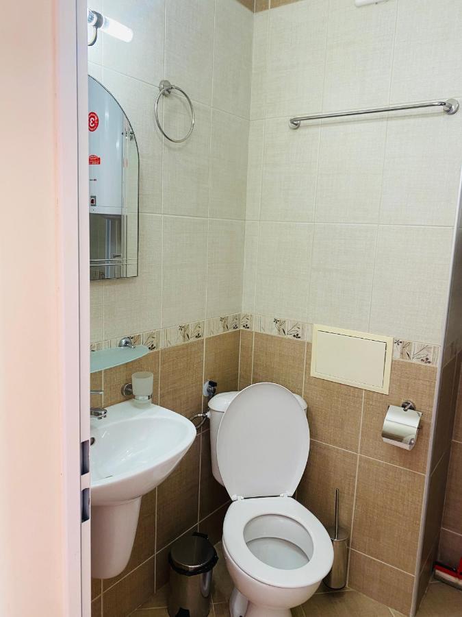 Apartment Golden Sea View 2 *