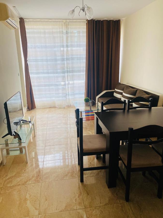 Golden Sea View 2 Apartment
