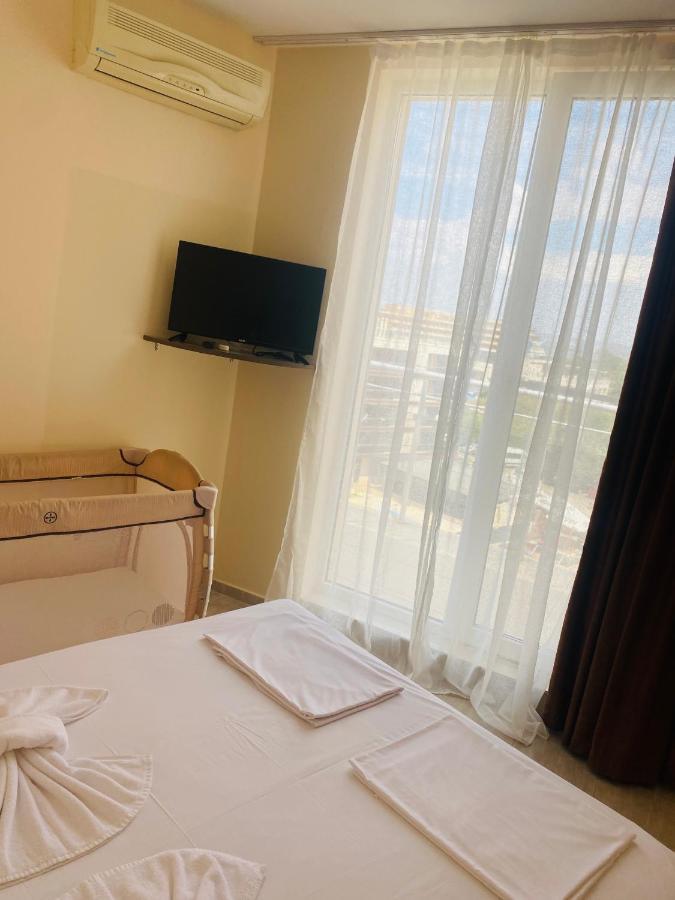 Golden Sea View 2 Apartment *